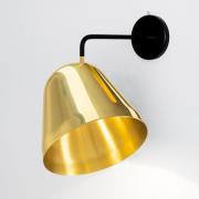 Nyta Tilt Wall Brass vegglampe, veggfeste