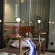 Northern LED-bordlampe Snowball, gråbeige, 2700 K