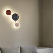 MARSET LED-vegglampe Caramel, brun, Ø 28 cm, TRIAC, glass