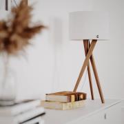 By Rydens bordlampe Vega, eik/hvit, 55 cm, tre, tekstil