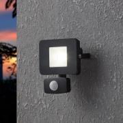 Utendørs LED-spot Faedo 3 med sensor, svart, 10 W