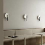 Vegglampe Furiko med bryter, svart/hvit