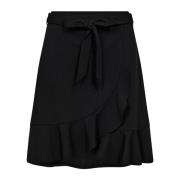 Feminin Emmycc Skirt med Rysjekanter