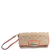 Pre-owned Beige Canvas Coach Clutch