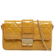 Pre-owned Gul Dior Clutch i skinn