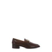 Brune skinnloafers med metallkjededetalj