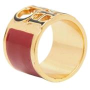 Pre-owned Gull Plast Carolina Herrera Ring