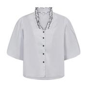 Feminin Bluse med Skjellkant