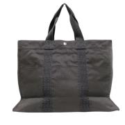 Pre-owned Canvas handbags