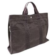 Pre-owned Canvas handbags