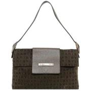 Pre-owned Fabric handbags