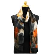 Pre-owned Fabric scarves