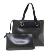 Pre-owned Leather handbags