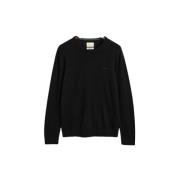 Merino C-Neck Sweater