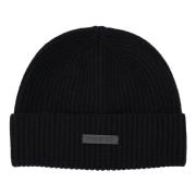 Svart Beanie Lue