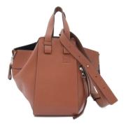 Pre-owned Leather shoulder-bags