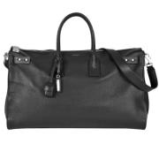 Pre-owned Leather shoulder-bags