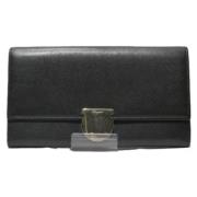 Pre-owned Leather wallets