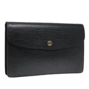 Pre-owned Leather clutches