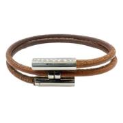 Pre-owned Leather bracelets