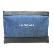 Pre-owned Canvas clutches