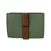 Pre-owned Leather wallets