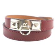 Pre-owned Leather bracelets