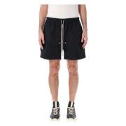 Sorte knelange elastiske shorts