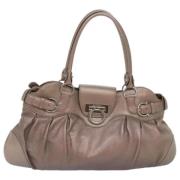 Pre-owned Leather shoulder-bags