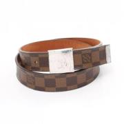 Pre-owned Leather belts