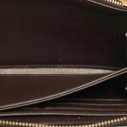 Pre-owned Leather wallets