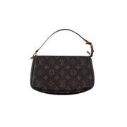 Pre-owned Canvas louis-vuitton-bags