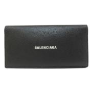 Pre-owned Leather wallets