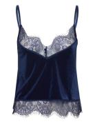 Cami Shiny Velours Lace Topp Navy Hunkemöller