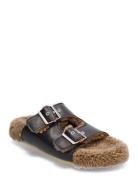 Sandals - Flat - Closed Toe - Op Flate Sandaler Brown ANGULUS