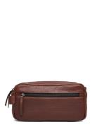 Clean Toiletry Bag 2 Room Toalettveske Brown Still Nordic