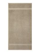 Avenue Handtowel Home Textiles Bathroom Textiles Towels & Bath Towels ...