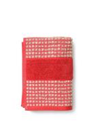 Check Towel 70X140 Cm Red/Sand Home Textiles Bathroom Textiles Towels ...