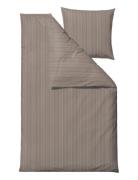 Bed Linen 140X200 Noble Taupe Home Textiles Bedtextiles Bed Sets Brown...